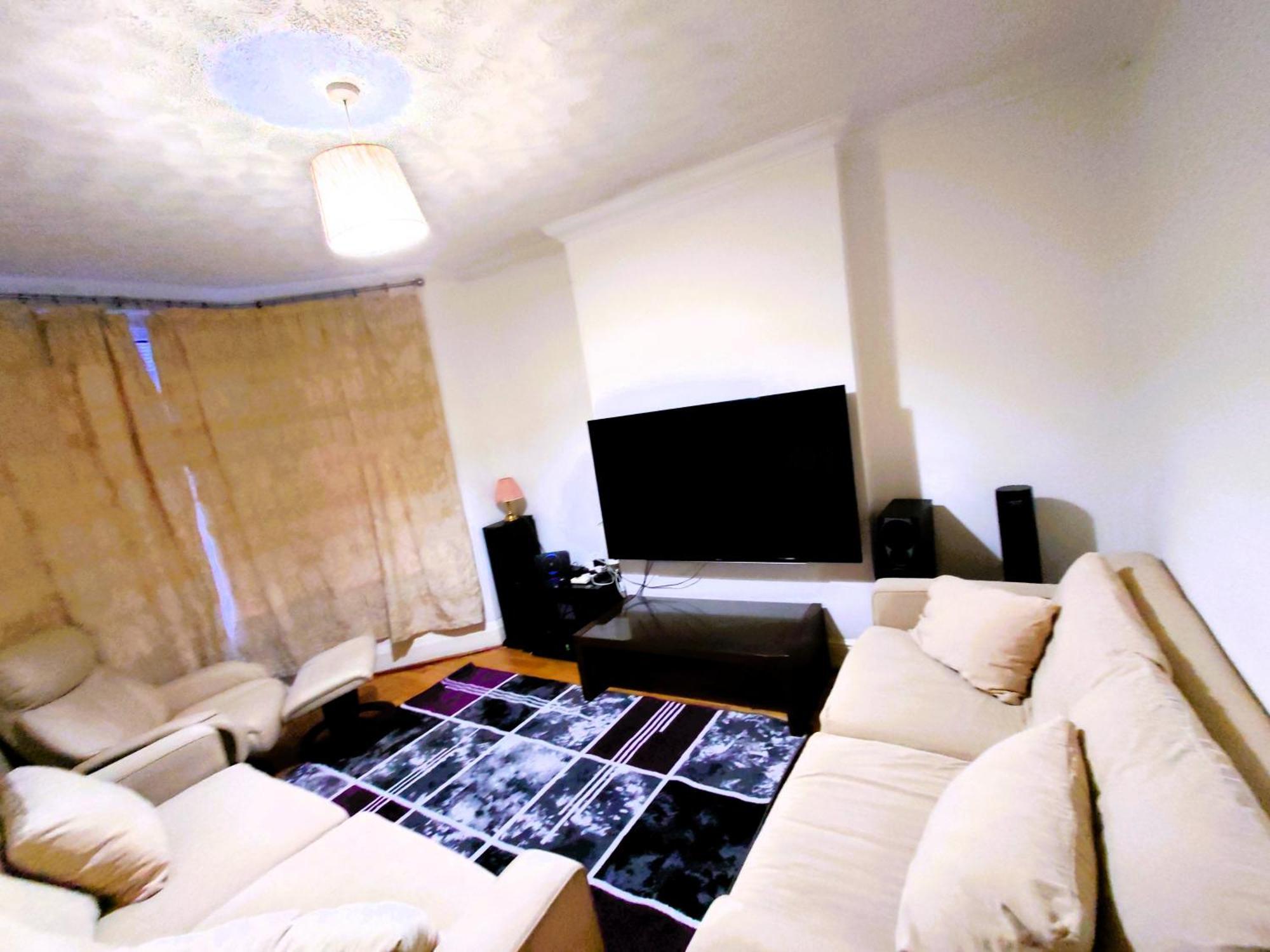 Edwardian 4 Bedrooms With 4 Bathrooms Townhouse, Next To Underground, Accommodates 10 People Londres Exterior foto
